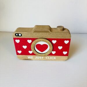 Valentine's Day Just Click Camera Wood Decor